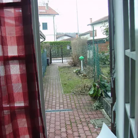 Borgo *